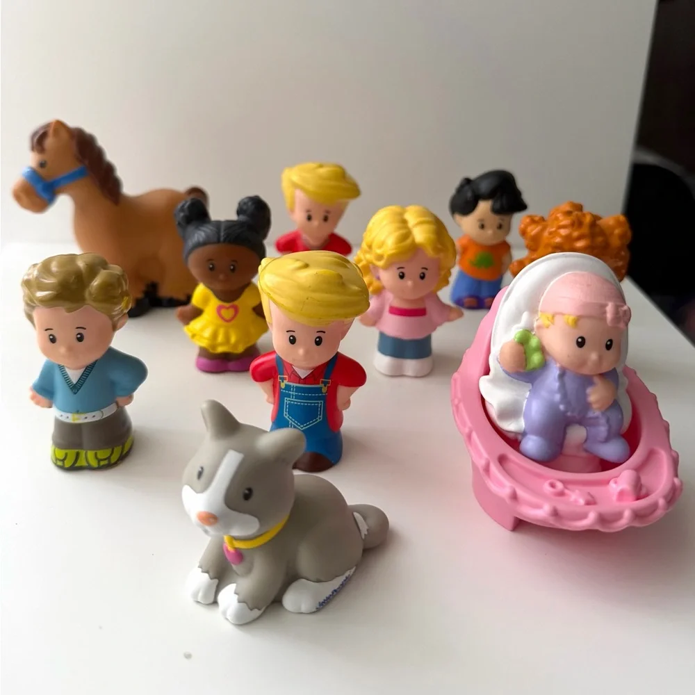 FISHER PRICE Little People Horse, Cat, Baby & Family Figures Lot 11 pc. Set